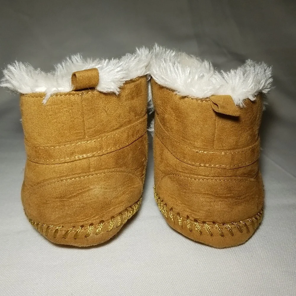 Sherpa Lined Tan Baby Booties.